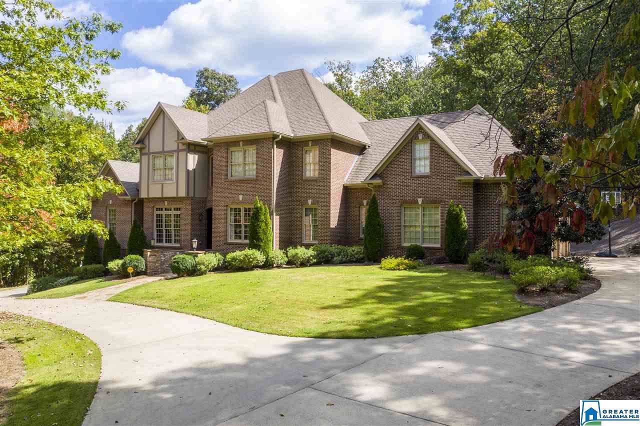 310 Stonegate Dr - Photo 1