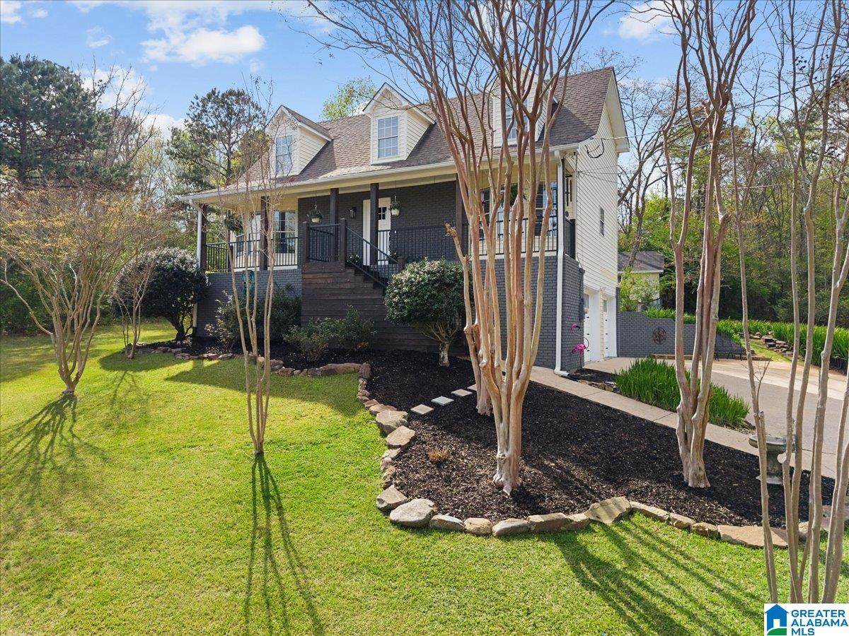 8821 Clubhouse Circle - Photo 1