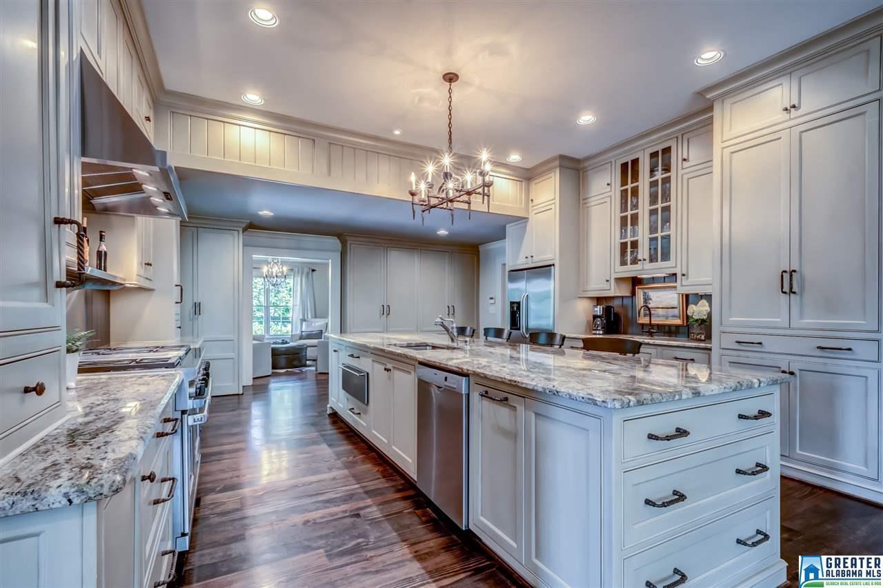 109 Crestwood Dr - Photo 1