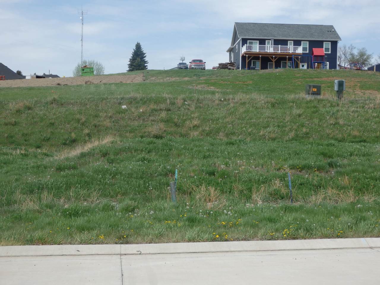 1121 Tara Lane - Photo 1
