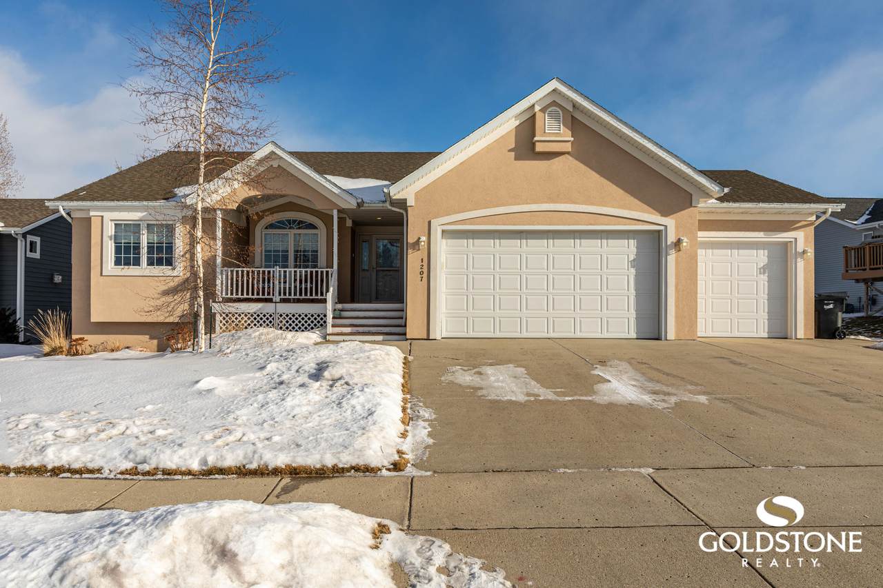 1207 Territory Drive - Photo 1