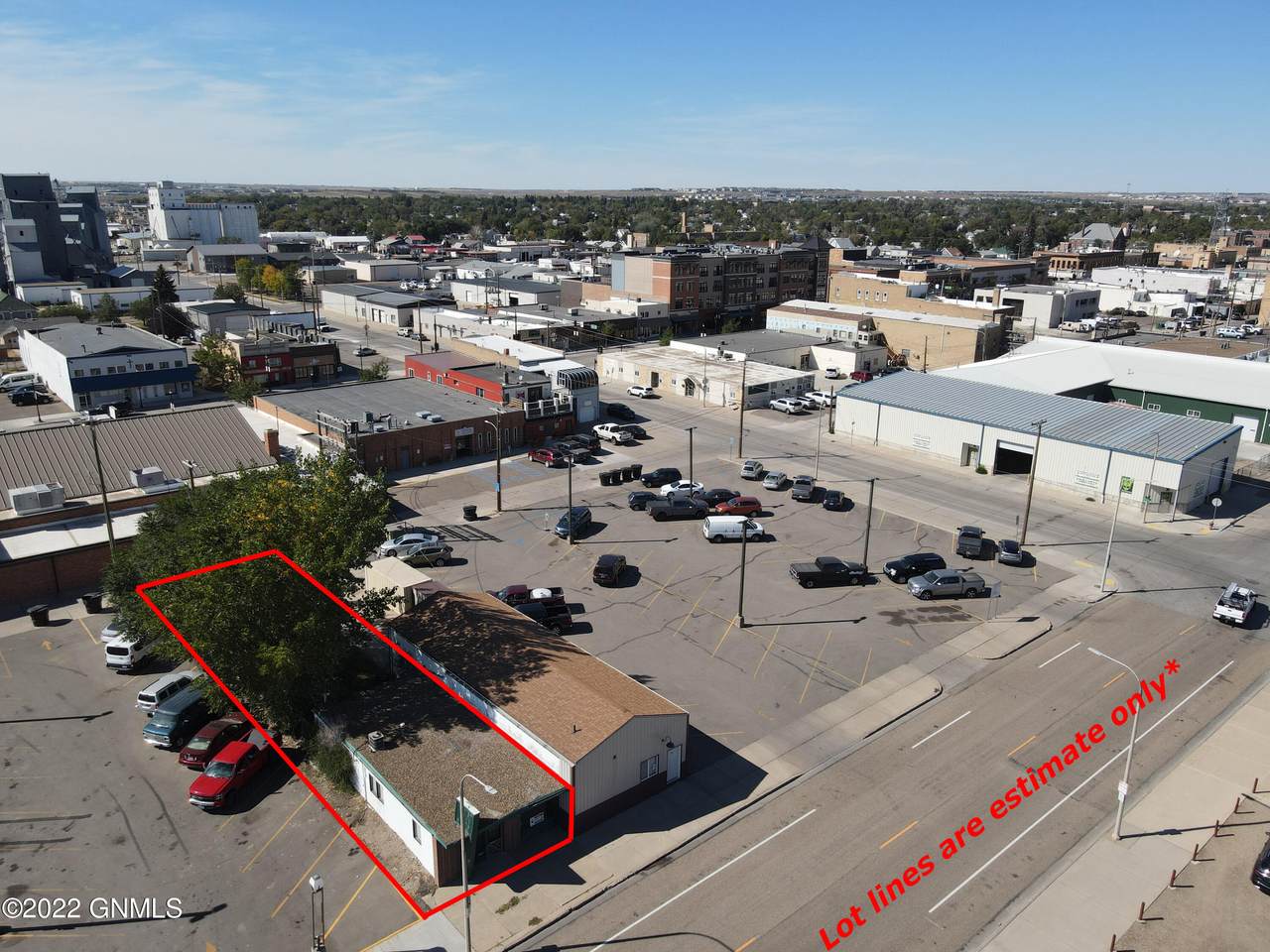 9 1st Avenue - Photo 1