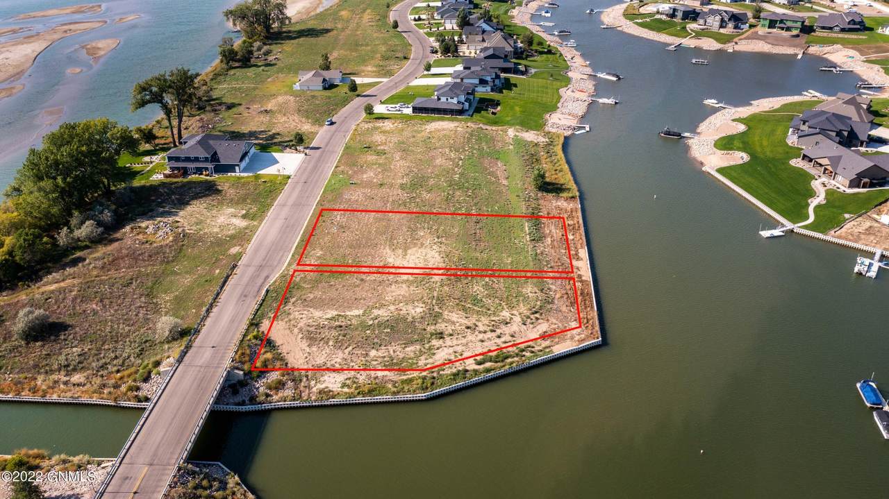 5801 Misty Waters Drive - Photo 1