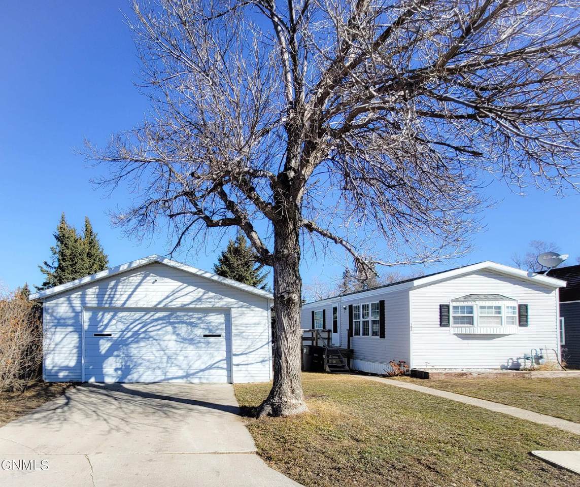 123 7th Avenue - Photo 1