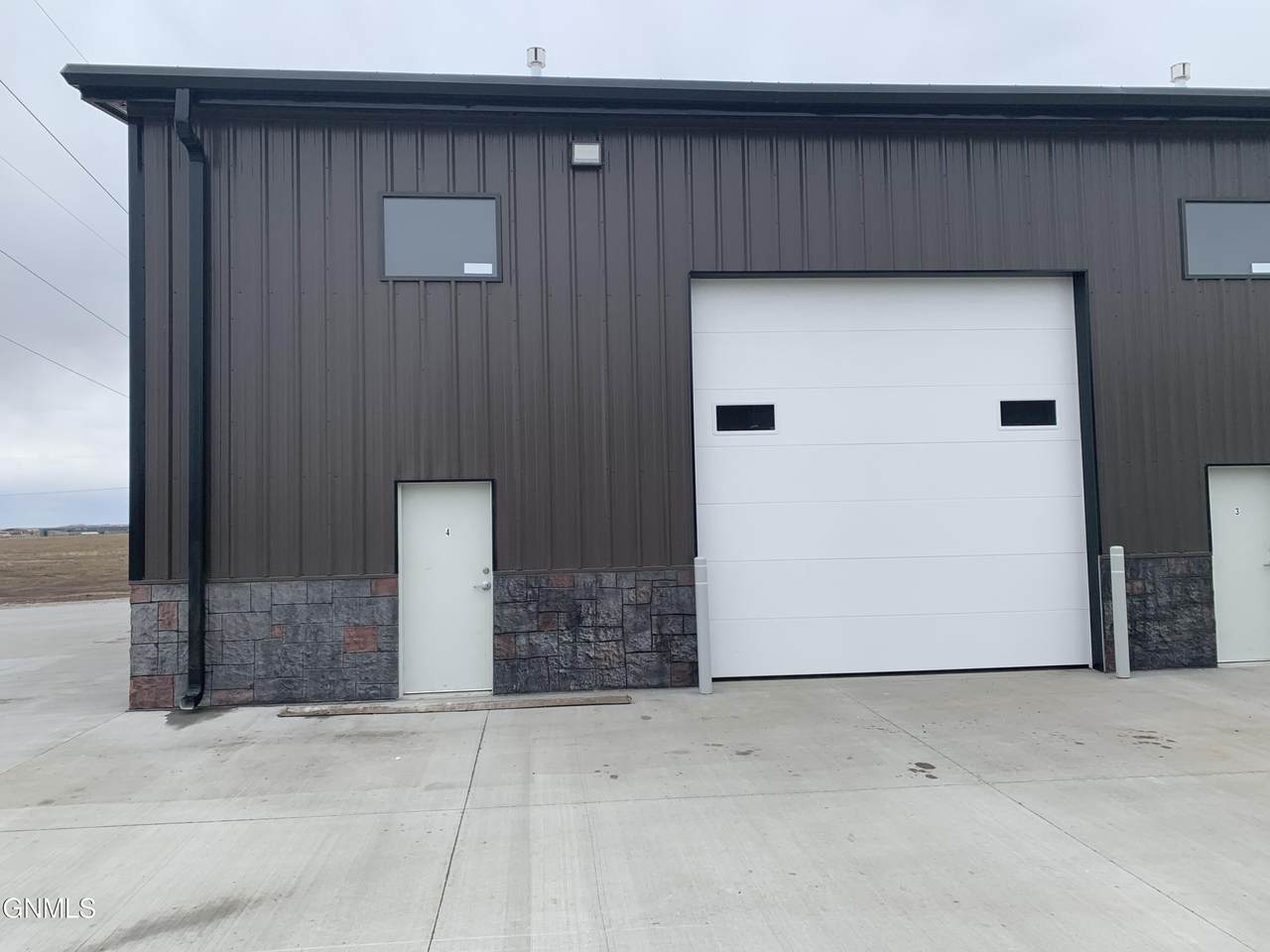 5119 Midwest Drive, Unit 4 - Photo 1