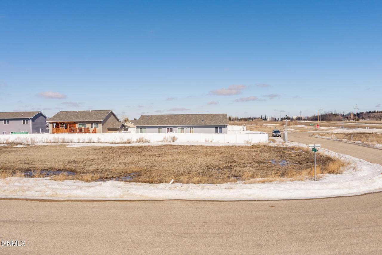 8a&8b Tbd - Photo 1