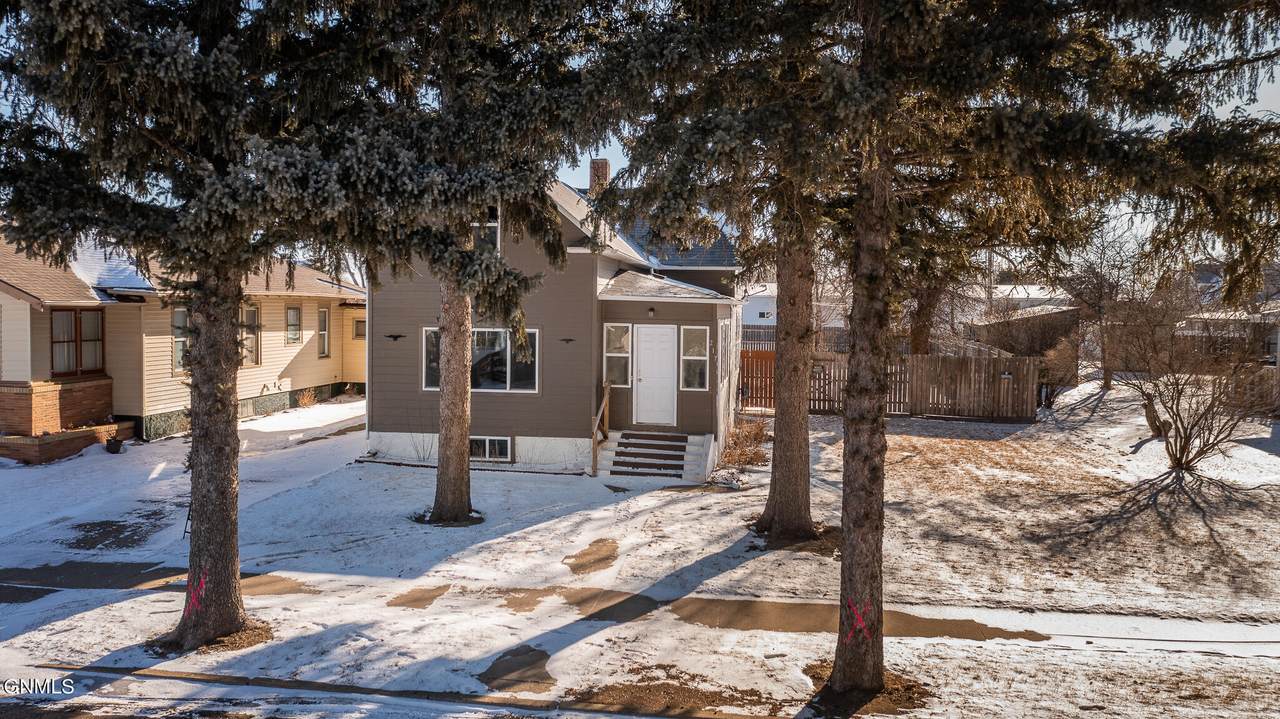 217 2nd Street - Photo 1