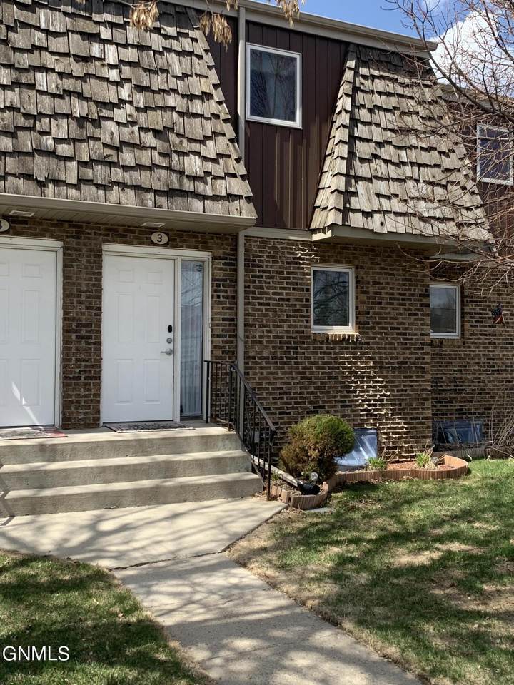 15 20th Street - Photo 1