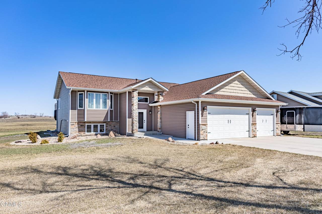 5512 Shoal Drive - Photo 1