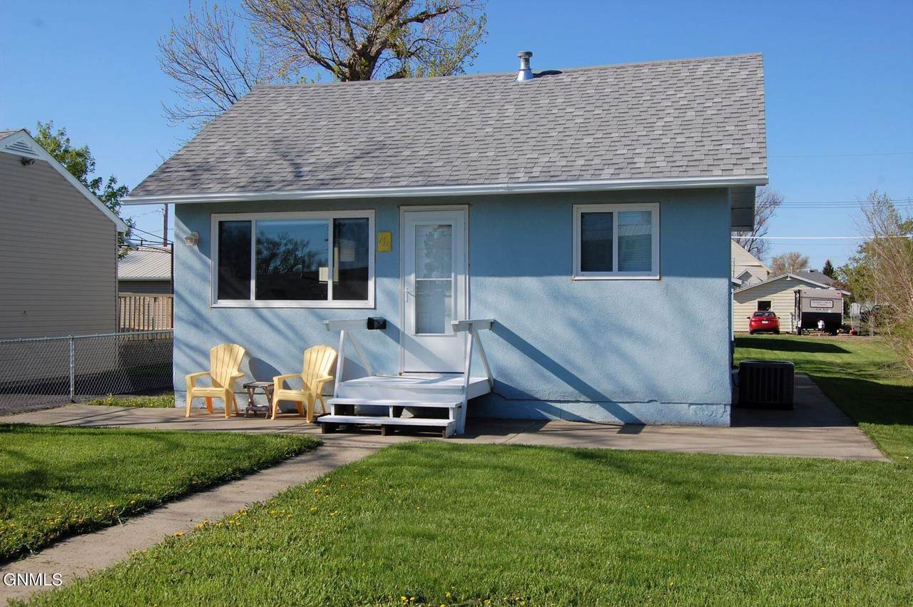 715 3rd Street - Photo 1