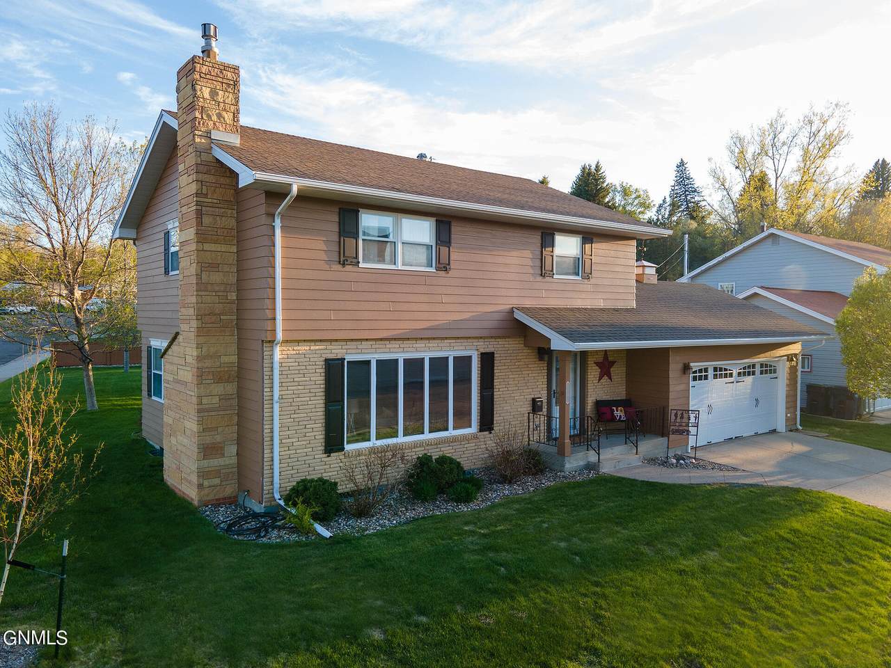 1001 7th Street - Photo 1