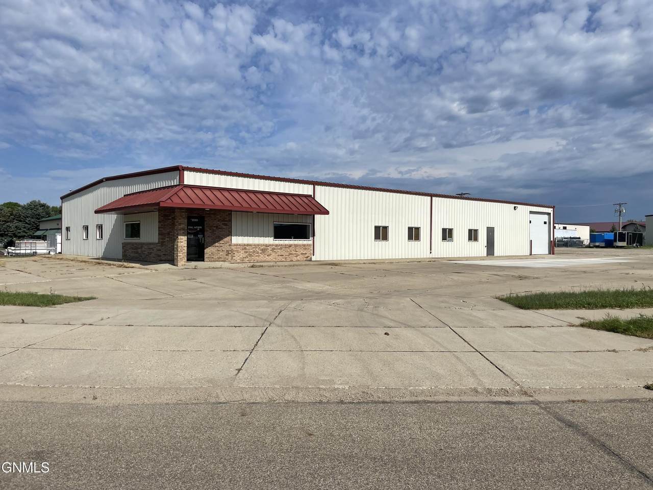2020 Frontier Drive - Photo 1