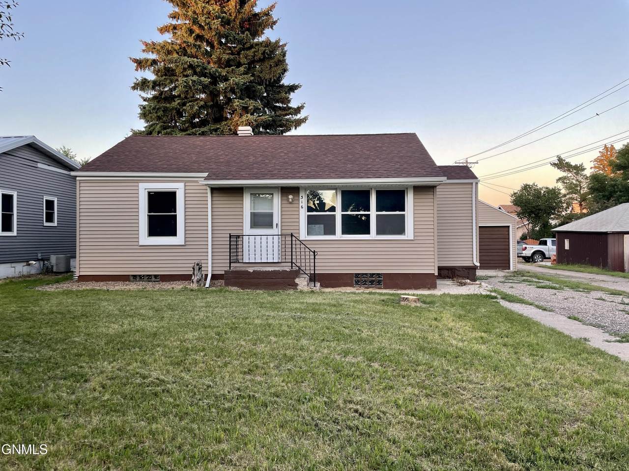 316 West St. Street - Photo 1