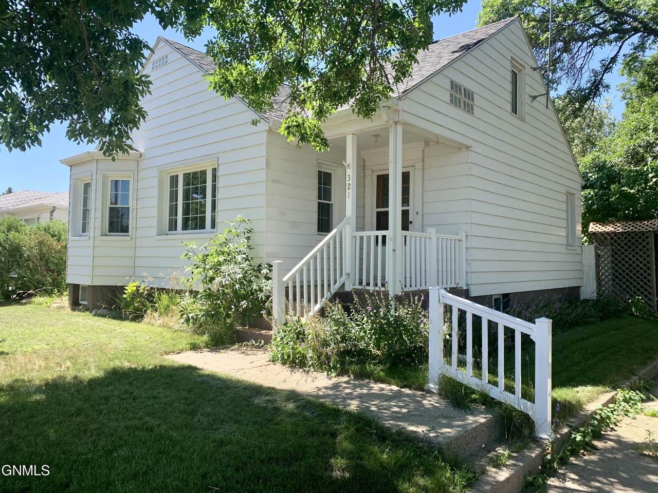 321 1st Avenue - Photo 1