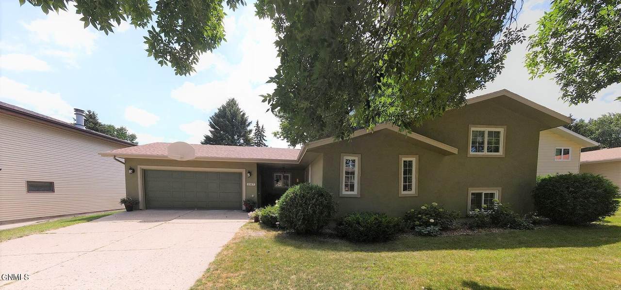 147 Brandon Drive - Photo 1