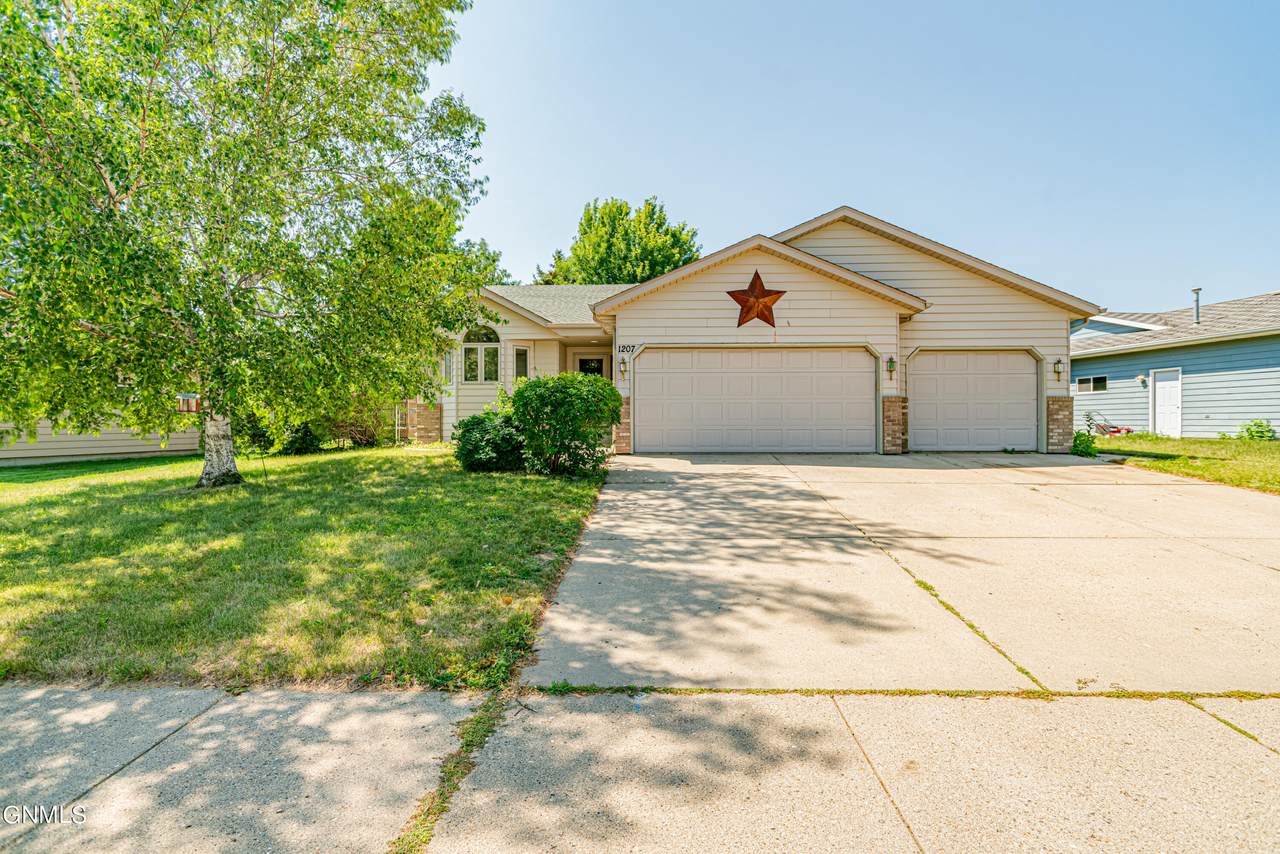 1207 23rd Street - Photo 1