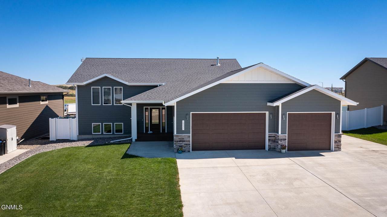 1332 45th Avenue - Photo 1