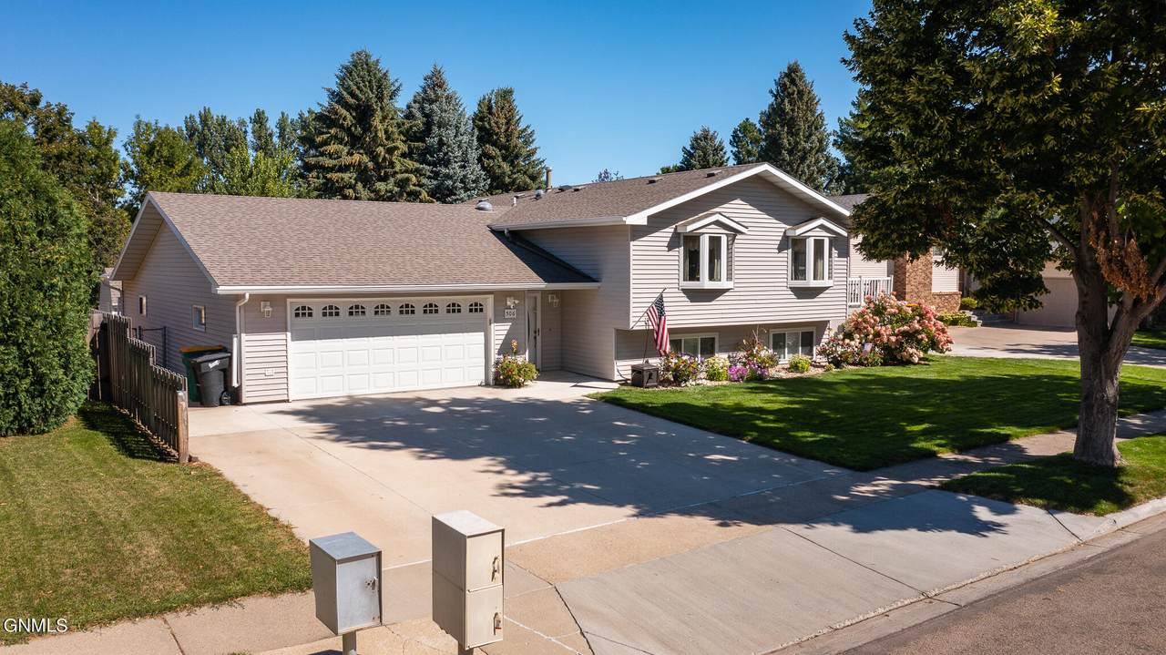 506 Augsburg Avenue - Photo 1