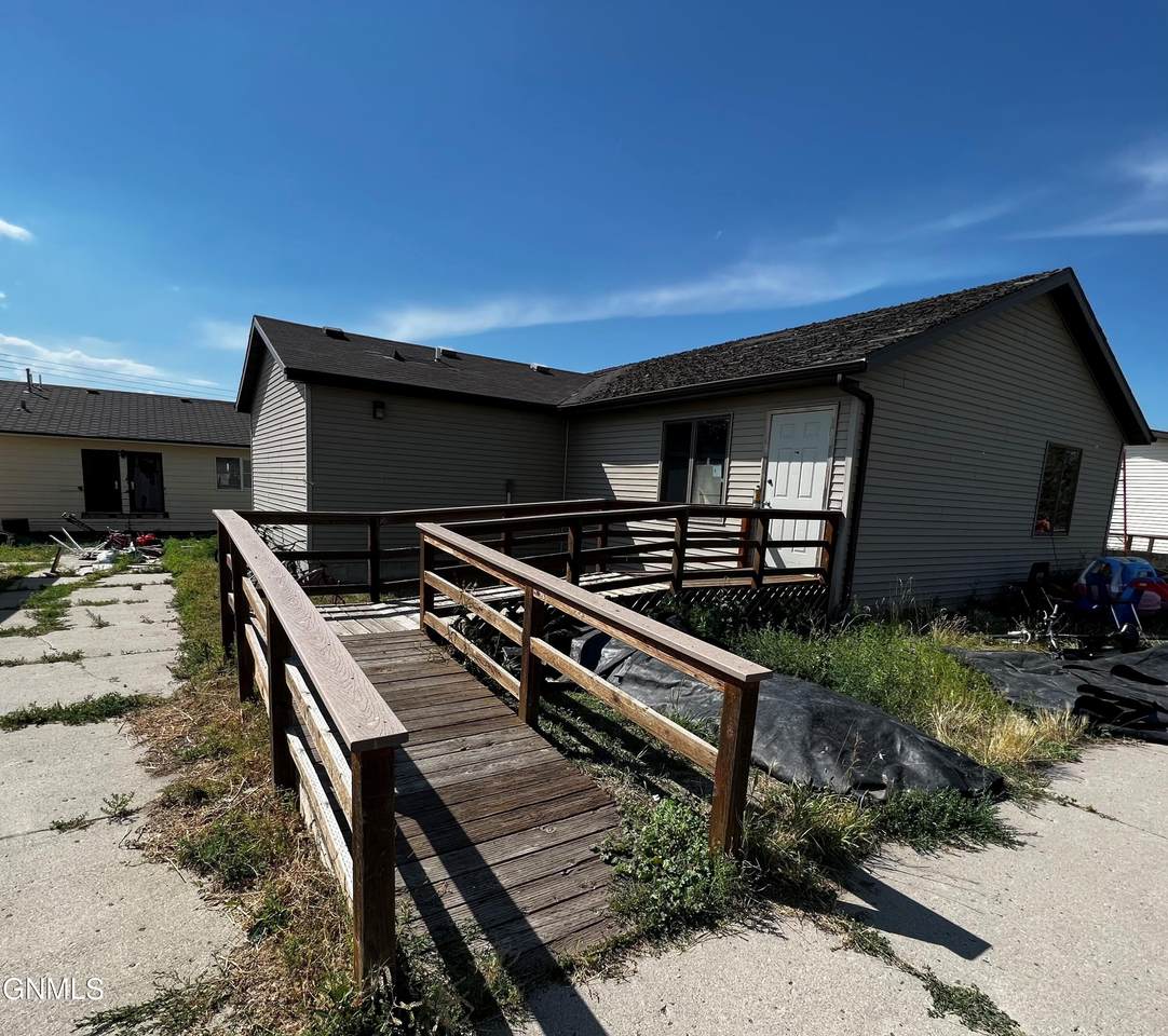 2 37th Avenue - Photo 1