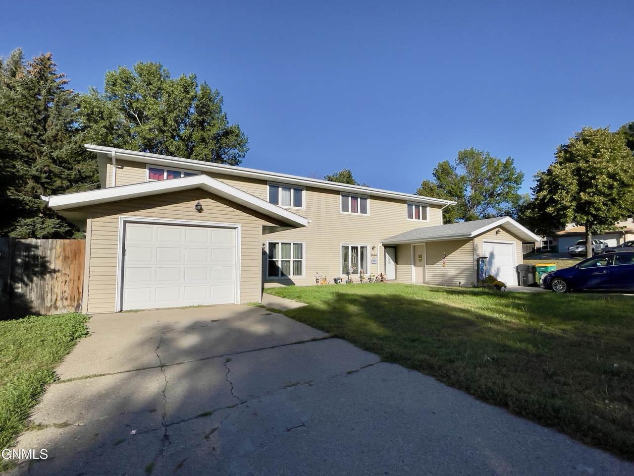 2602 2604 N Washington Street - Photo 1