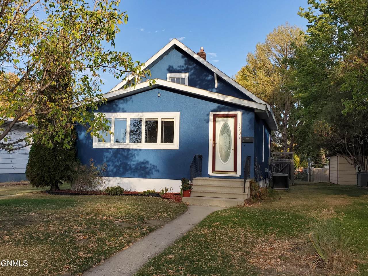 1209 8th Avenue - Photo 1