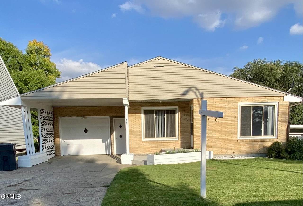 506 1st Avenue - Photo 1