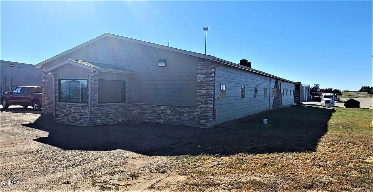 4637 Villard Street - Photo 1