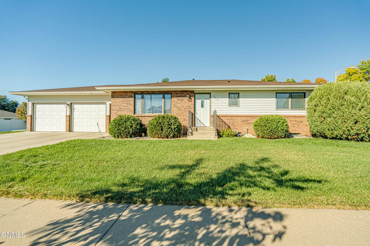 824 Capitol Avenue - Photo 1