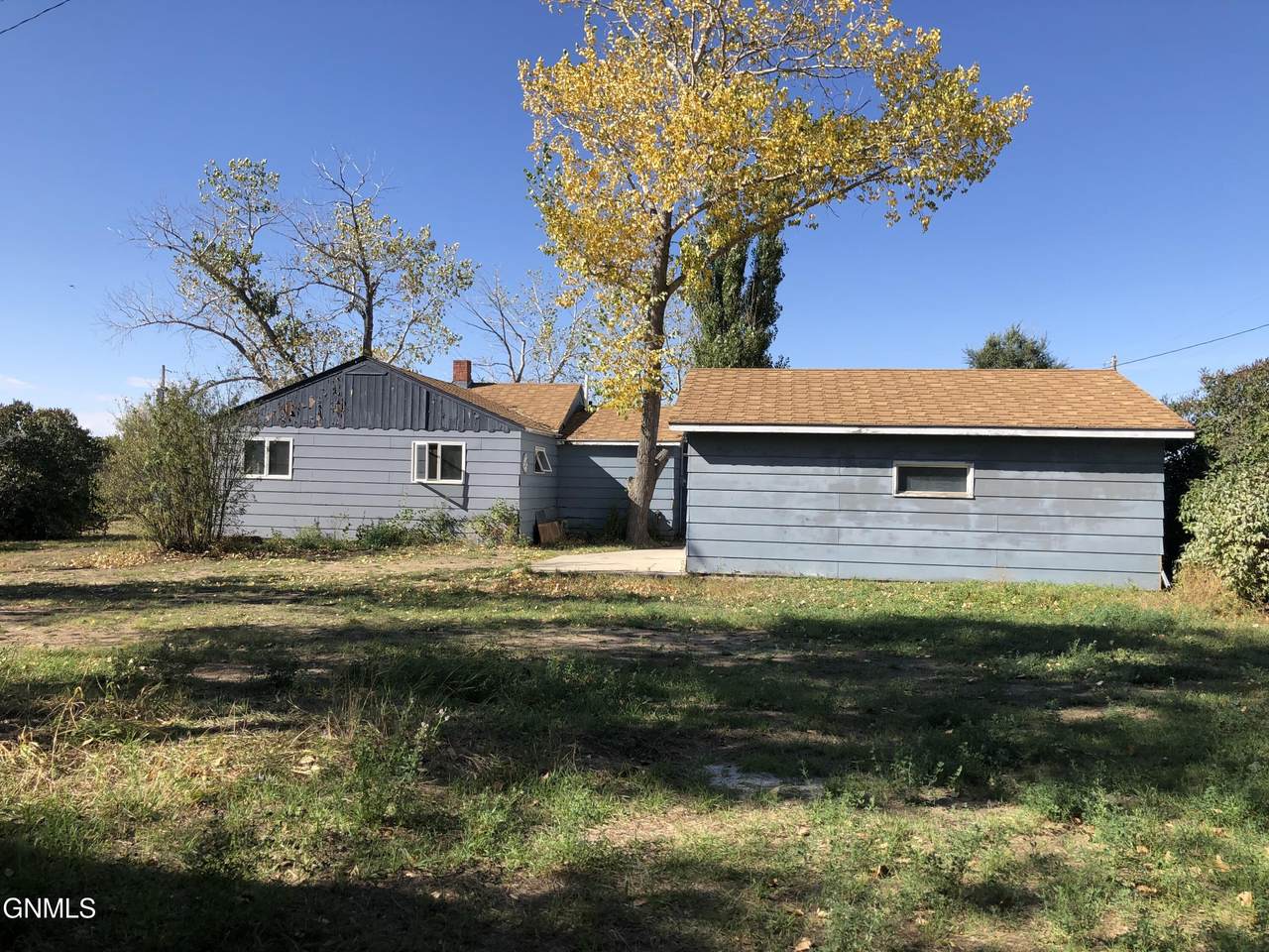 205 3rd Avenue - Photo 1