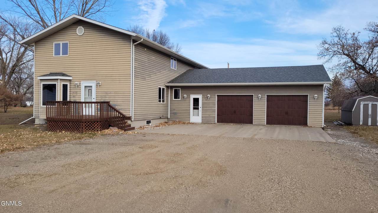 209 Main Avenue - Photo 1