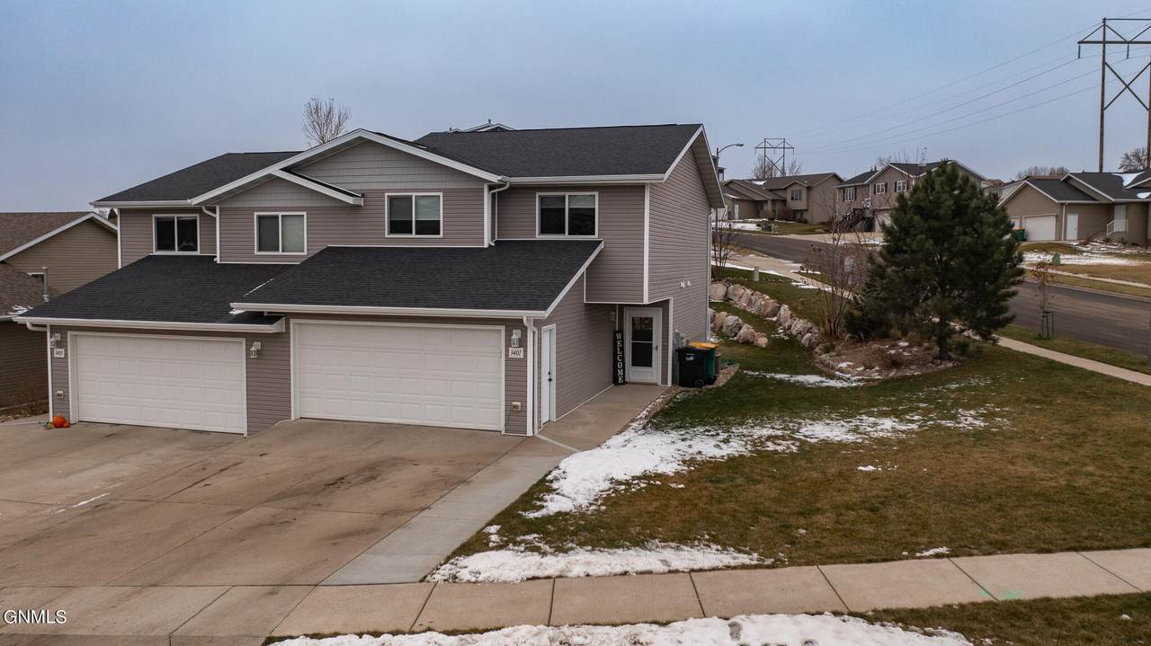 3401 Shannon Drive - Photo 1
