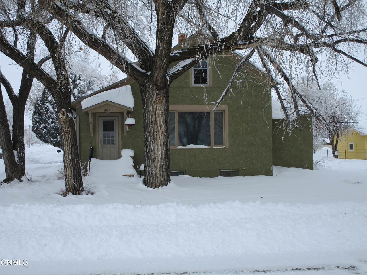 504 Church Avenue - Photo 1