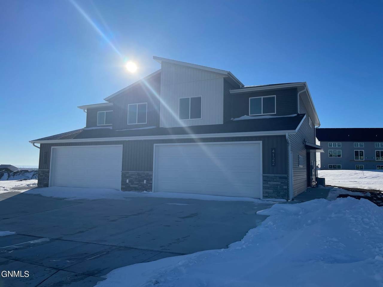 4122 Platinum Street - Photo 1