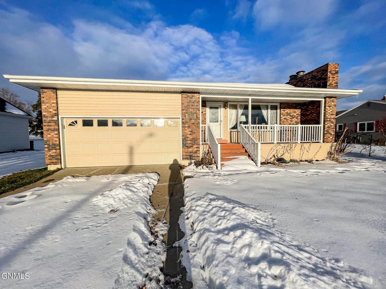 1426 Main Street - Photo 1