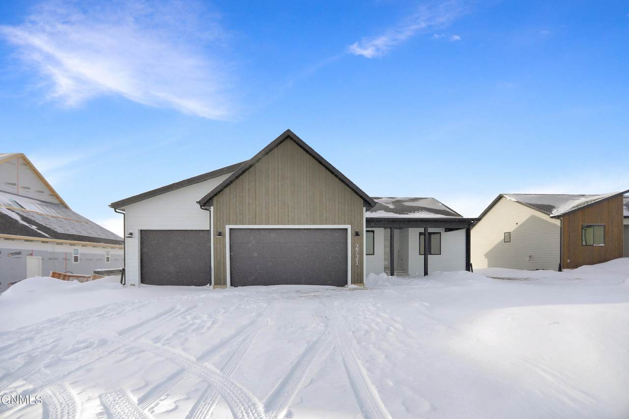 2721 44th Avenue - Photo 1
