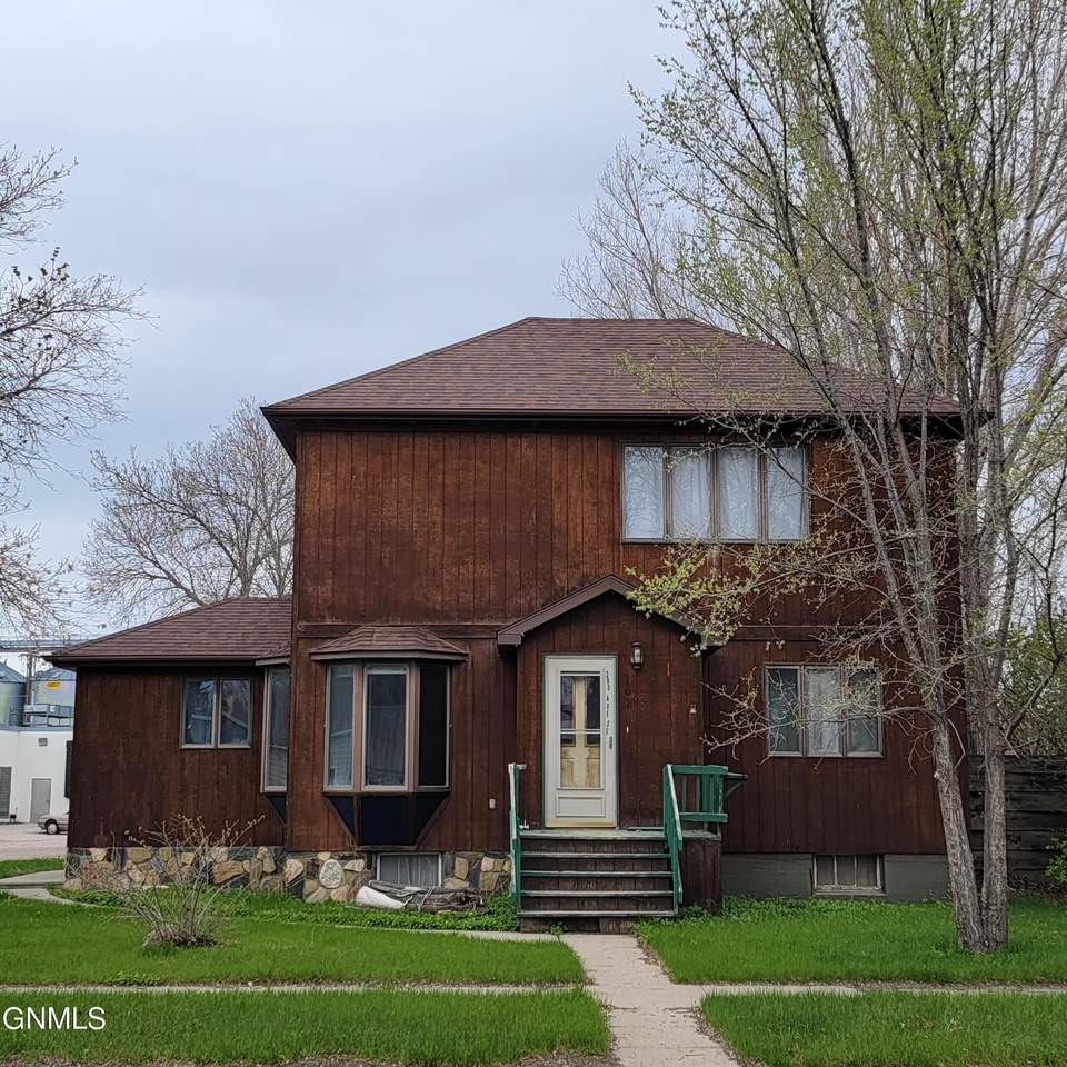 101 3rd Avenue - Photo 1