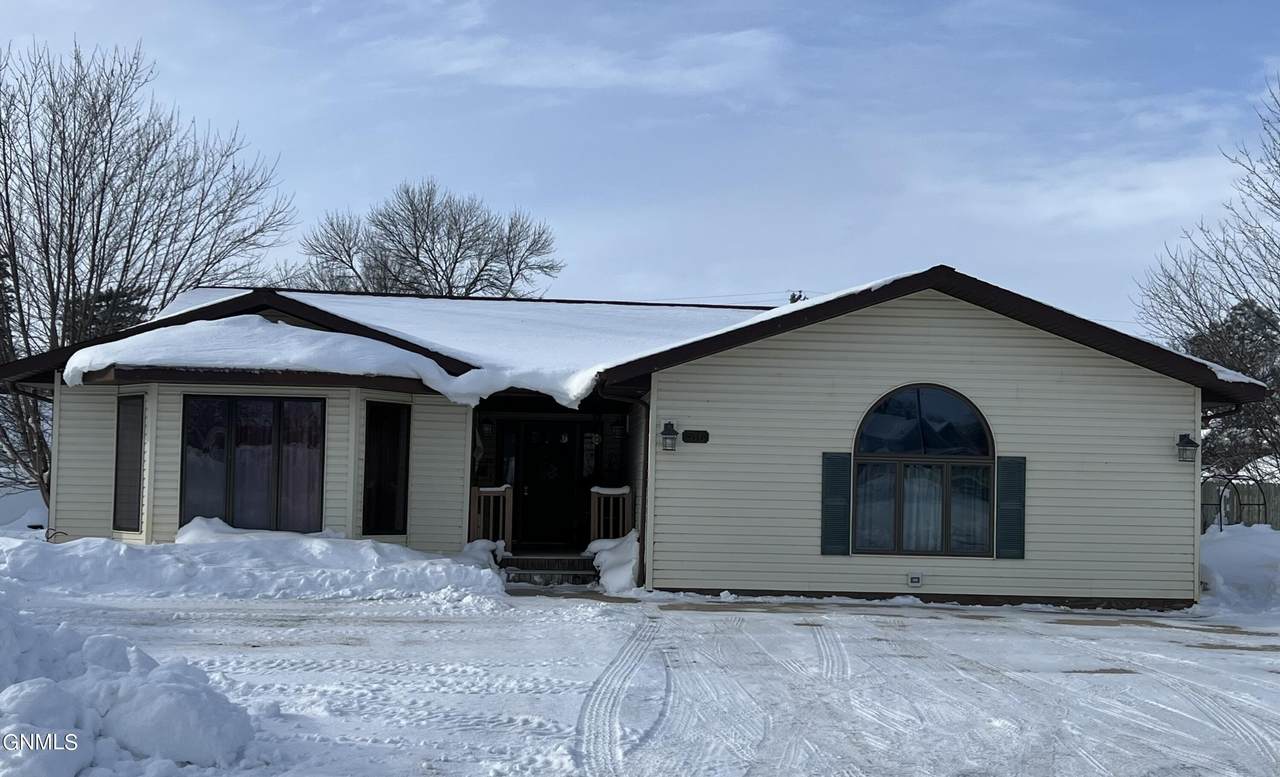 316 Main Street - Photo 1