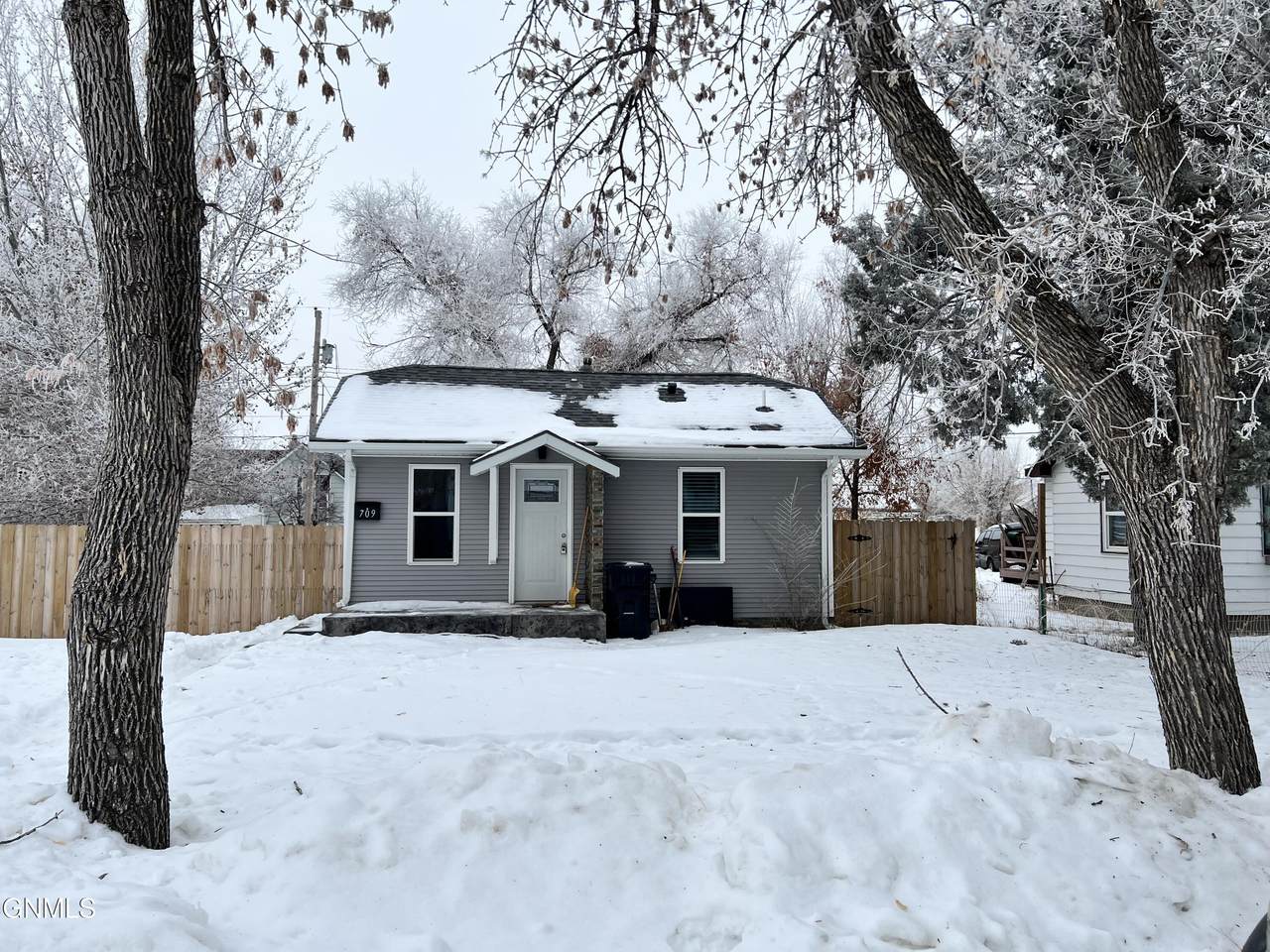 709 4th Street - Photo 1