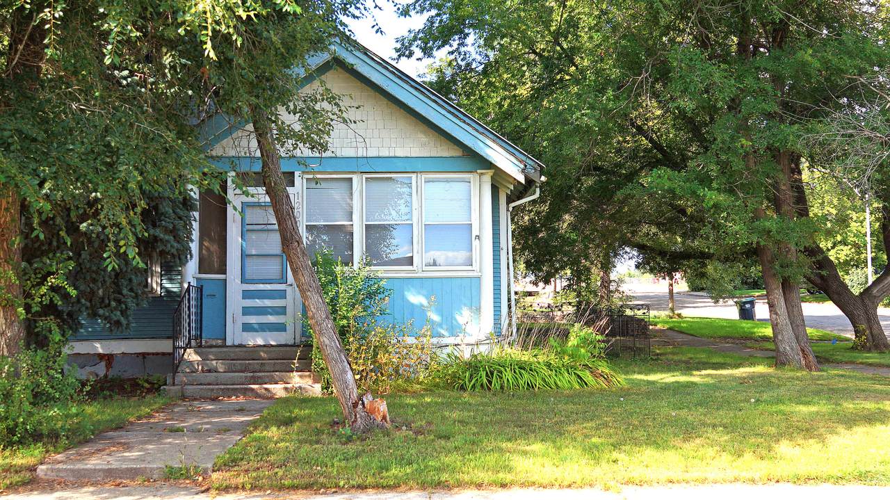 1200 1st Street - Photo 1