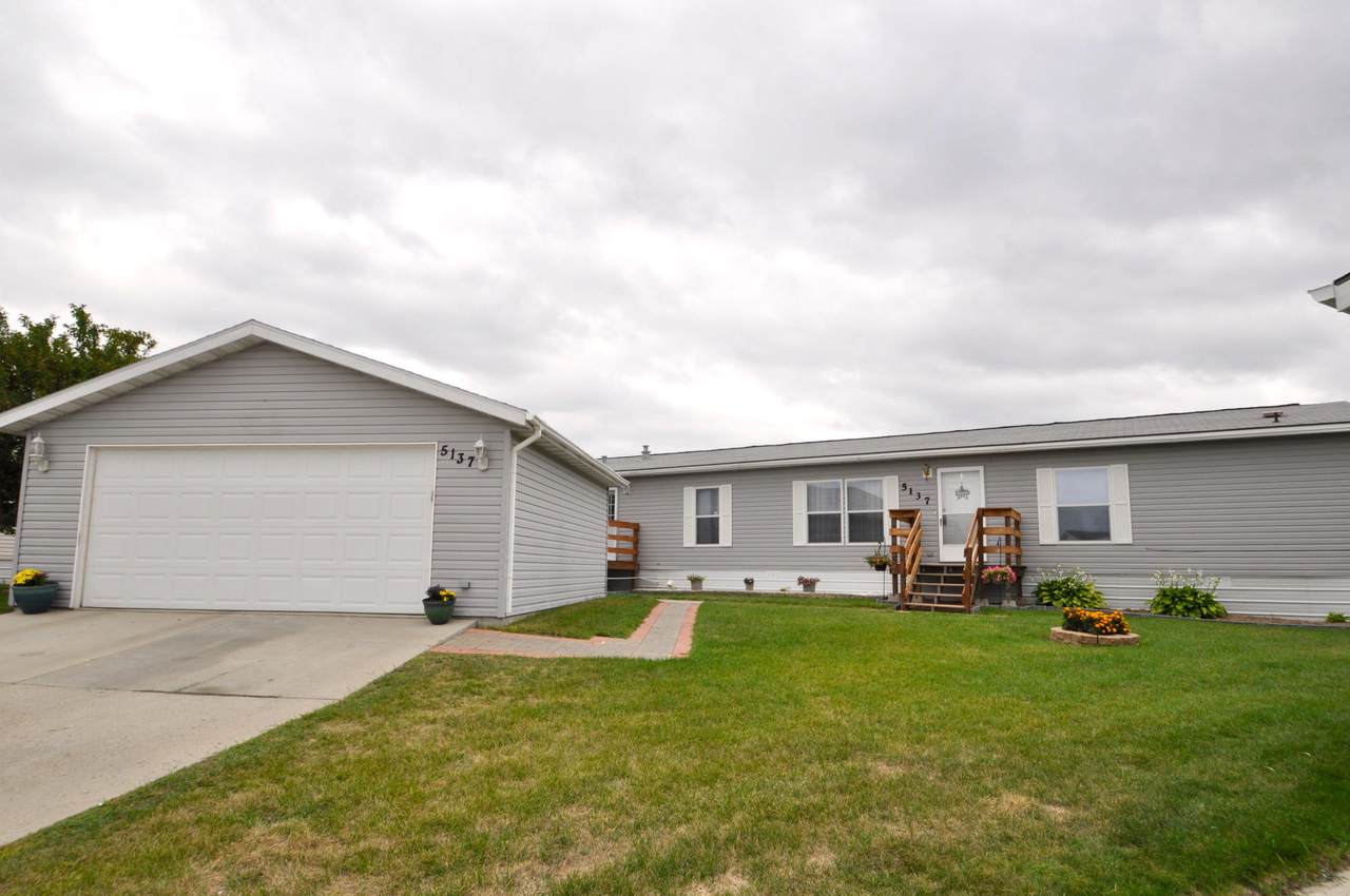 5137 Sumter Circle - Photo 1
