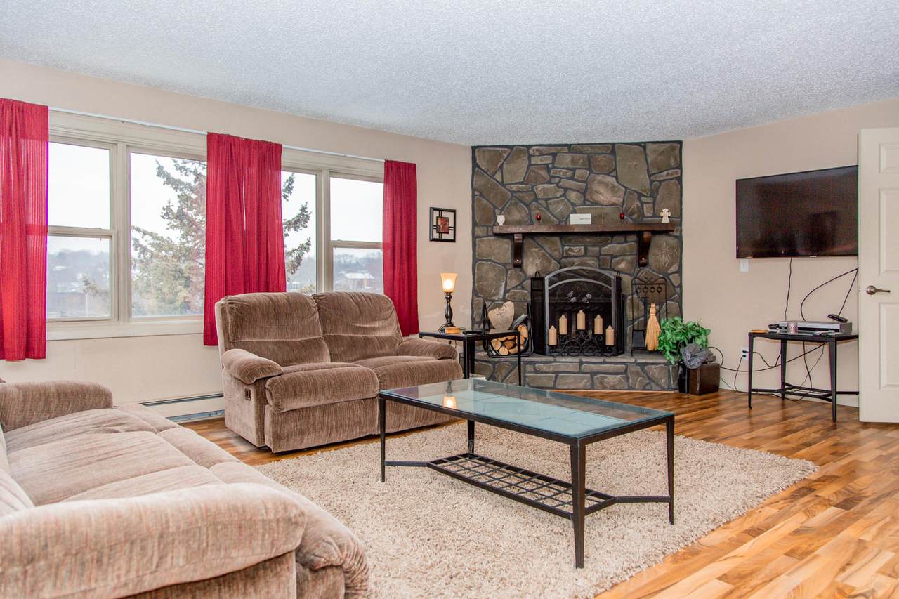 120 Lake Avenue - Photo 1