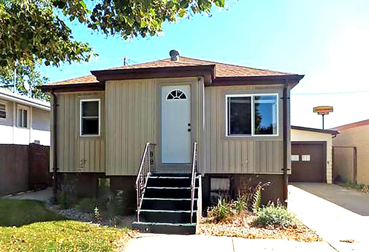 207 N 19th Street - Photo 1