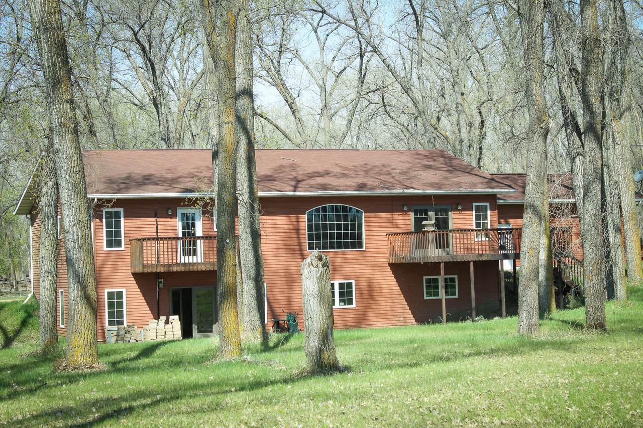 2564 9th Street - Photo 1