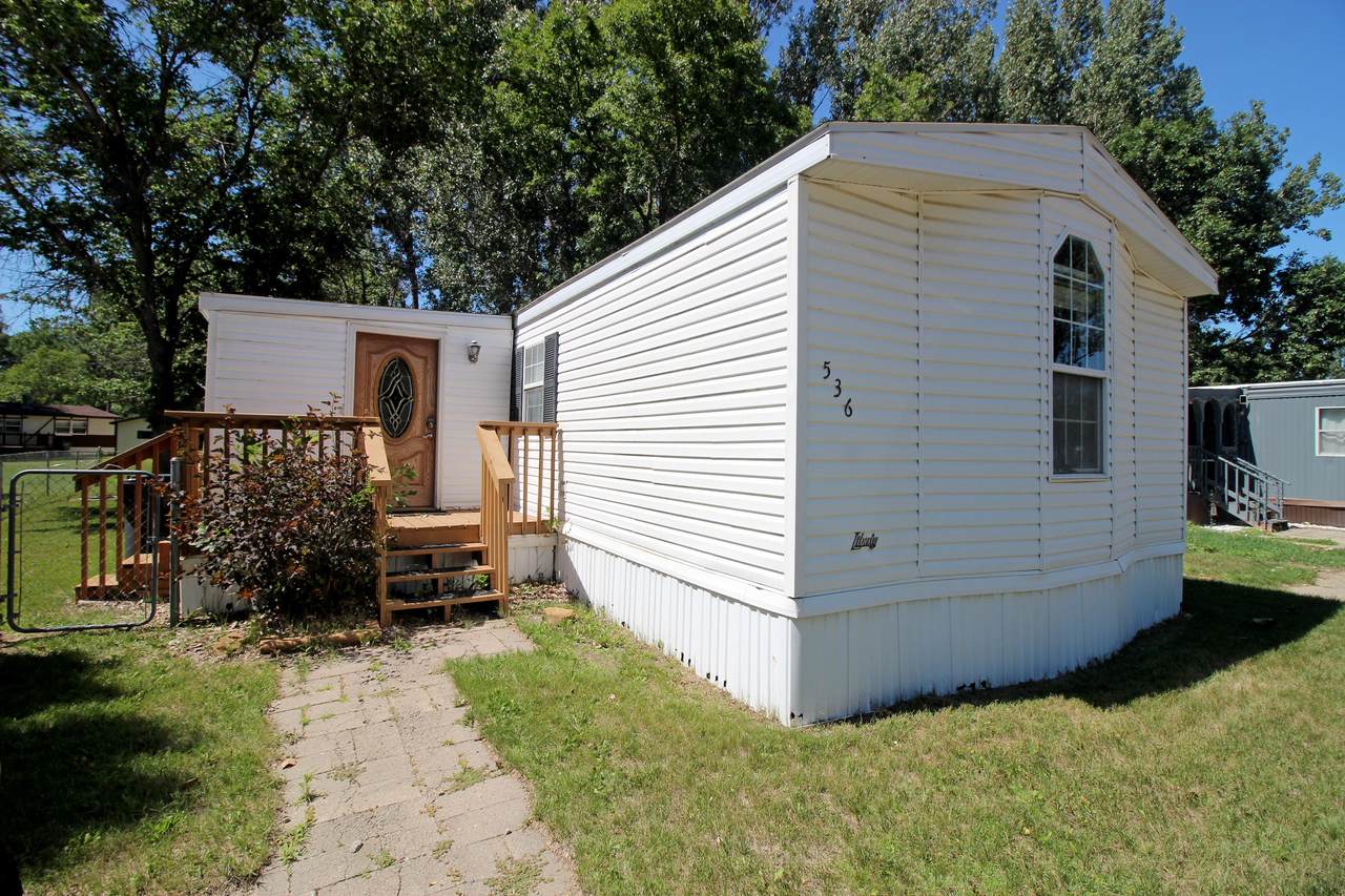536 Sherwood Lane - Photo 1