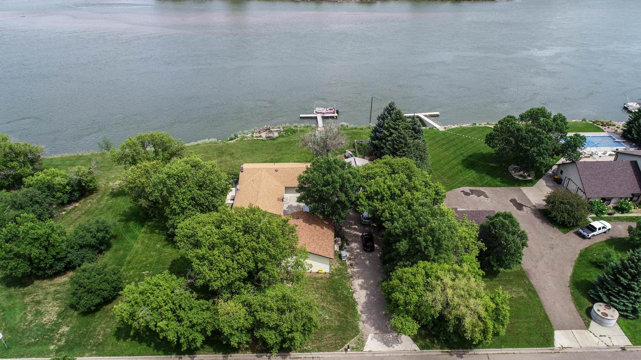 2208 River Drive - Photo 1