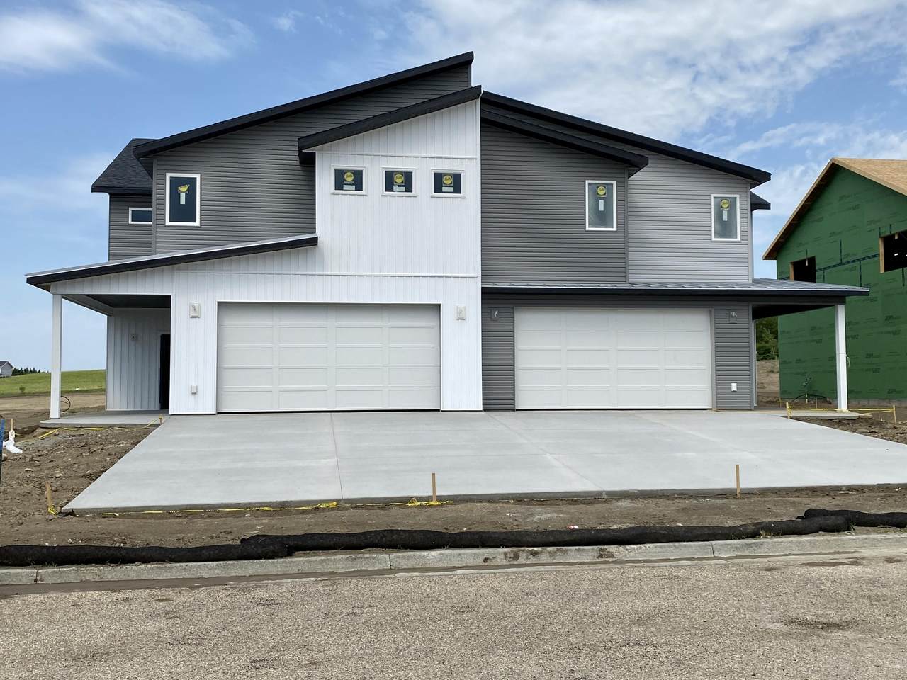 4112 Silver Boulevard - Photo 1
