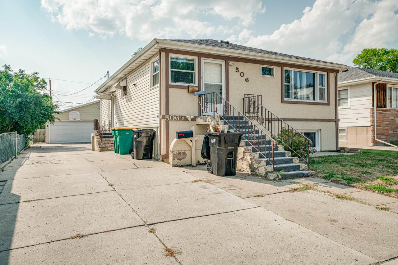 506 19th Street - Photo 1