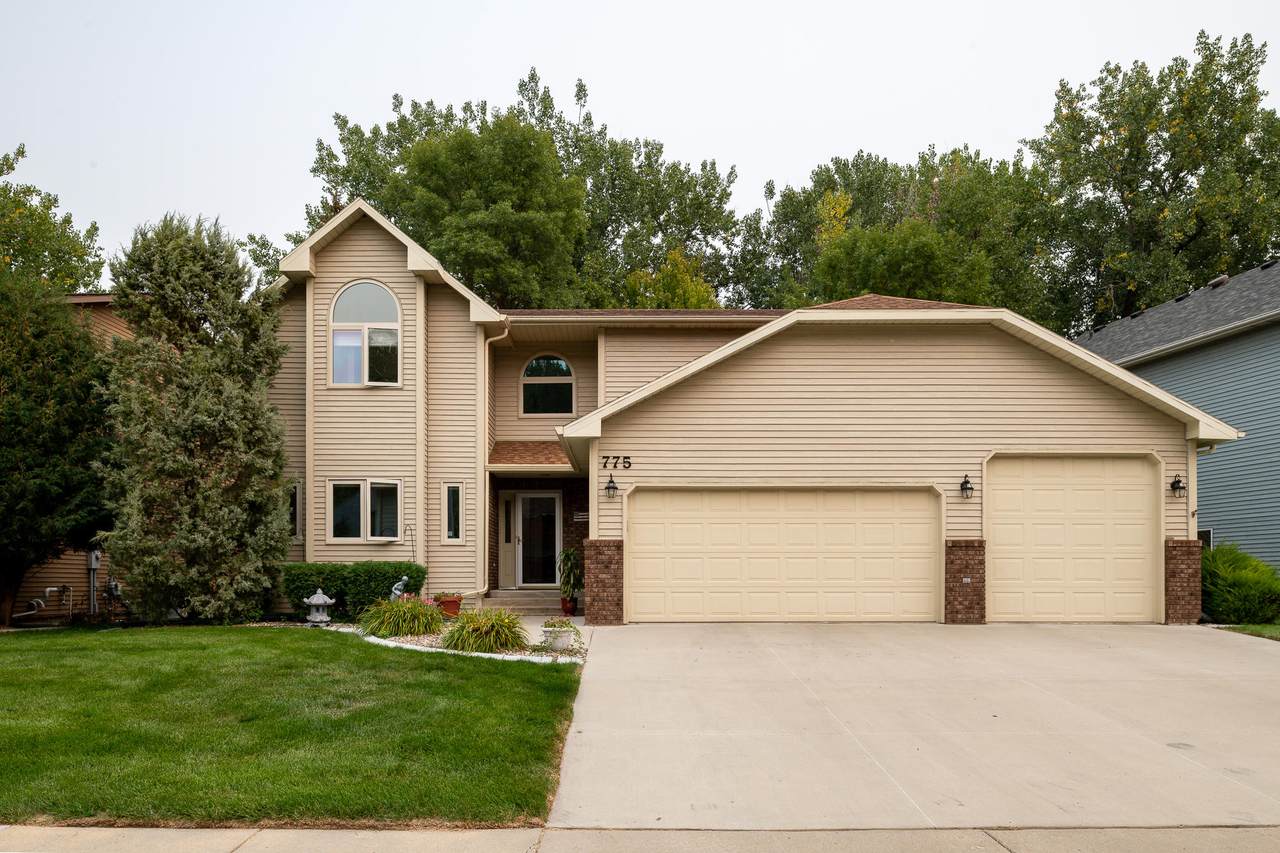 775 Munich Drive - Photo 1