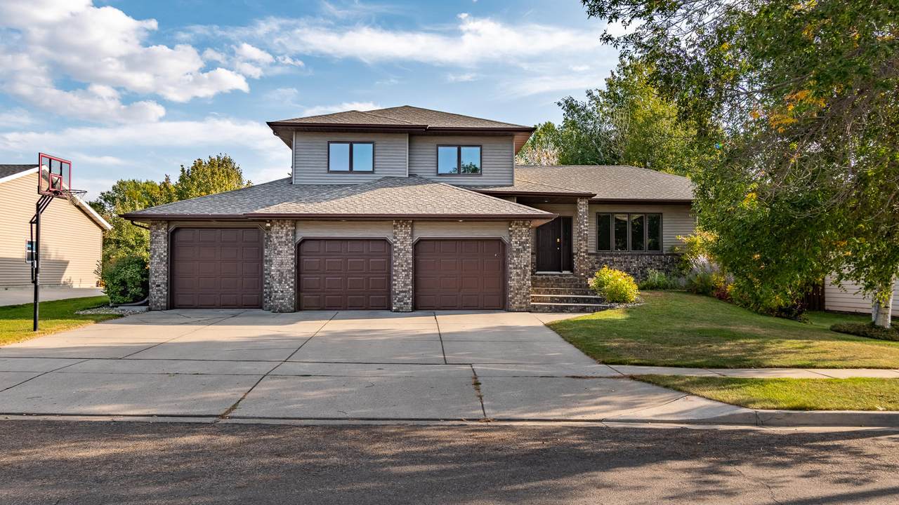 521 Arabian Avenue - Photo 1