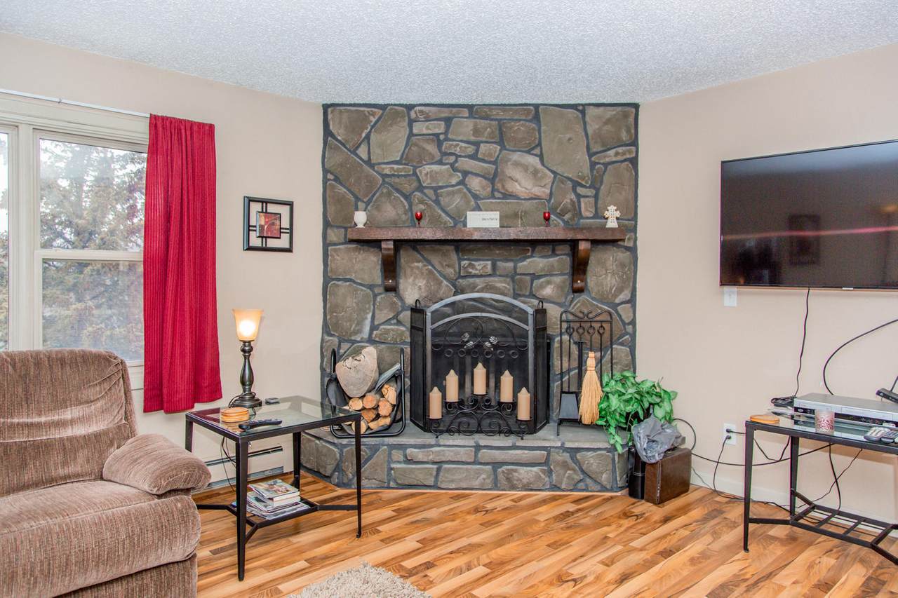 120 Lake Avenue - Photo 1